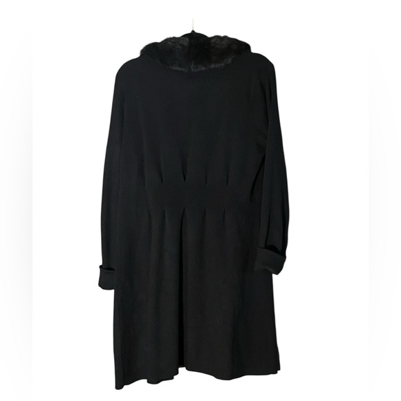 CABI BLACK FAUX FUR DYNASTY LONG CARDIGAN GREAT COND SIZE LARGE - Picture 5 of 8